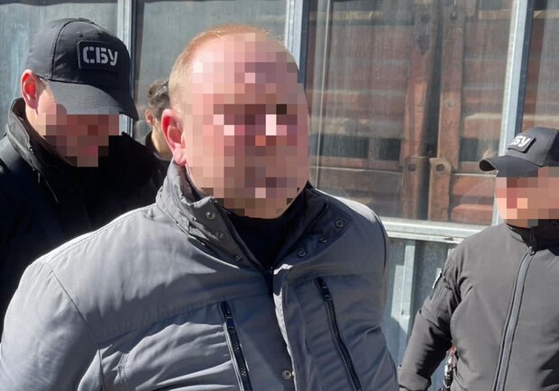 СБУ задержала инспектора Одесской таможни за систематические взятки - фото