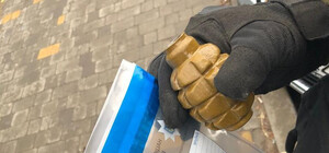 В Дюковском парке мужчина продал гранату 