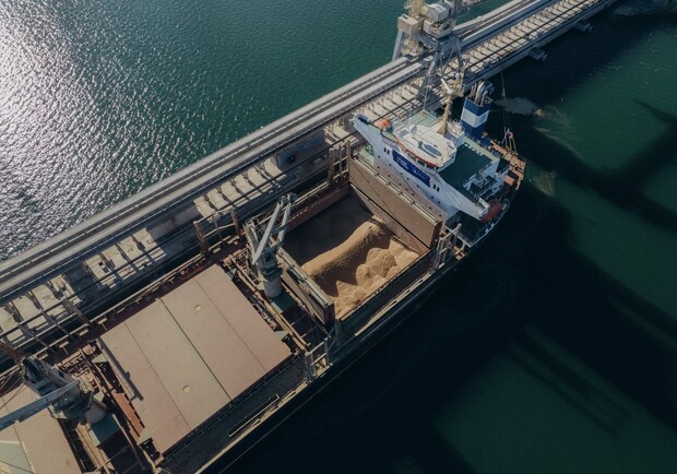 Експорт із портів Великої Одеси продовжиться: "зернову ініціативу" продовжили на 120 днів. 