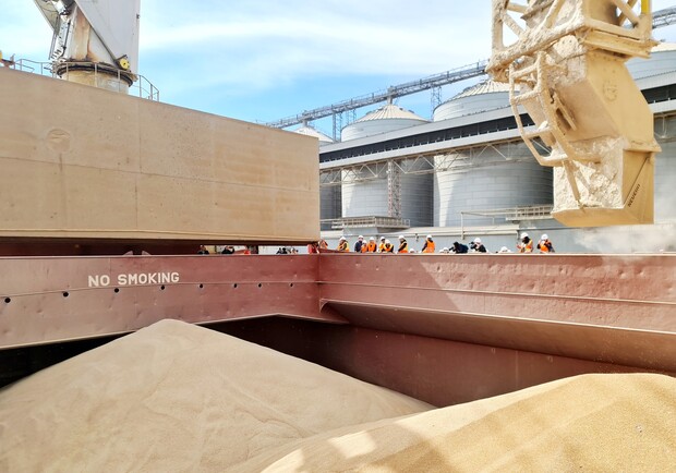 Із порту Одеської області до Ємену відправлять 30 тисяч тонн пшениці. 