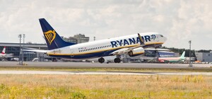 Лоукост Ryanair планирует открыть базу в Одессе после возобновления авиасообщения