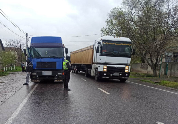 На трассе Одесса – Рени произошло смертельное ДТП: погиб пешеход. 