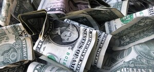 Курс валют в Украине 3 мая 2023: сколько стоит доллар и евро