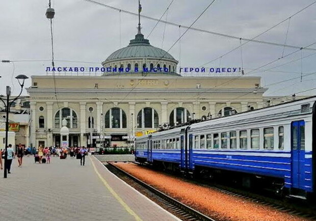 Через атаку росіян п'ять поїздів одеського напрямку курсують із затримкою. 