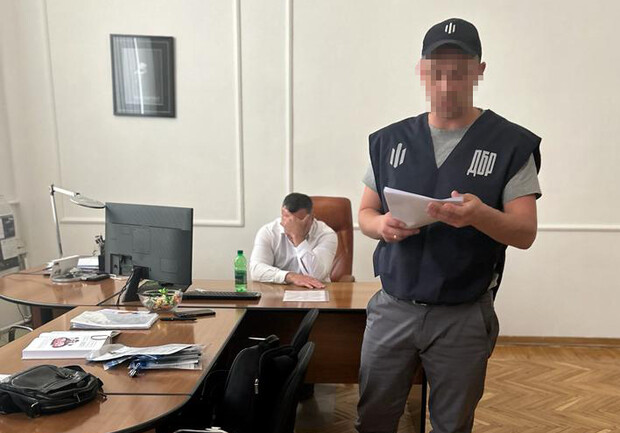 Замдиректор Одесского института судебных экспертиз попался на взятке. 
