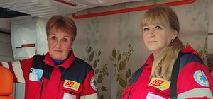 Медики рассказали, как спасали супругов, которые пострадали от обстрела на Днепропетровщине