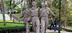 Мешканців просять не відвідувати парки Львова у найближчі три дні