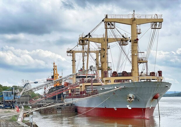 За час роботи "зернового коридору" із портів Великої Одеси вийшли майже тисяча суден. 