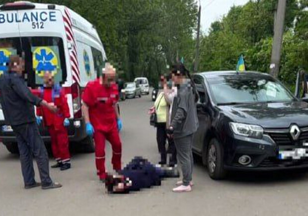 В Одессе на Тираспольском шоссе машина сбила женщину - фото