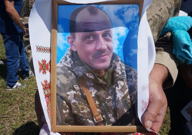 На русско-украинской войне погиб житель Одесской области Валерий Подорожня. 