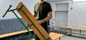 Скандальні закупівлі для укриттів продовжуються: лави на 2 млн грн та наддорогі двері до туалету