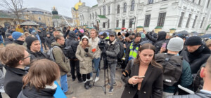 Четырех человек будут судить за хулиганство на территории Лавры