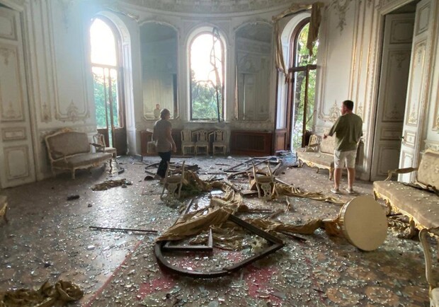 Разрушение Дома Ученых: одесситов просят помочь  - фото