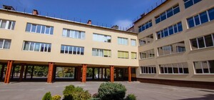 Як працюватимуть школи у Дніпрі під час повітряних тривог