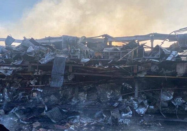 Из-за ночной атаки на центр Одессы пострадали почти 300 домов: из них один памятник архитектуры. 