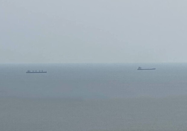 З порту Одеської області сьогодні вийшли ще два судна. 