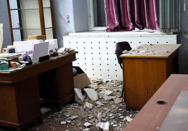 Наслідки ворожих атак: в Одеському археологічному музеї обвалилася стеля. 