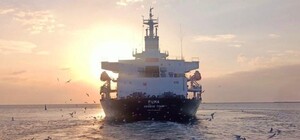 З порту Одеса вийшов ще один балкер із гуманітарним вантажем