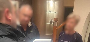 Керівництво митного поста аеропорту 