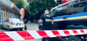 У Павлограді чоловік напав на поліцейського з ножем