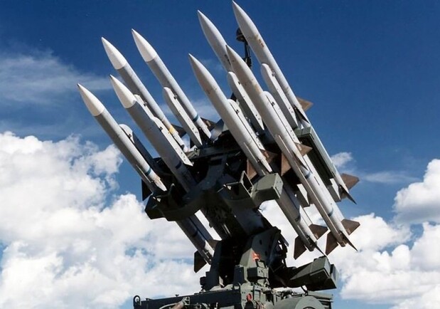 Зеленский заявил, что в Одессе и области усилят ПВО. 