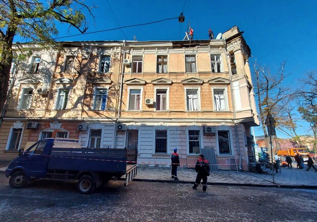 Пострадали 33 жилых дома и 395 квартир: в Одессе продолжают фиксировать последствия атаки. 