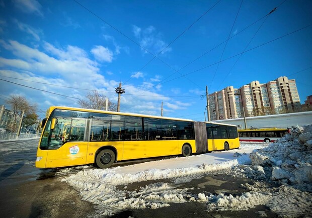 В Одессе вместо трамваев и троллейбусов на маршруты выйдут автобусы. 