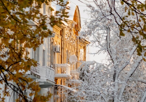 Метель осенью в Одессе – это еще и красиво: яркая фотоподборка. 