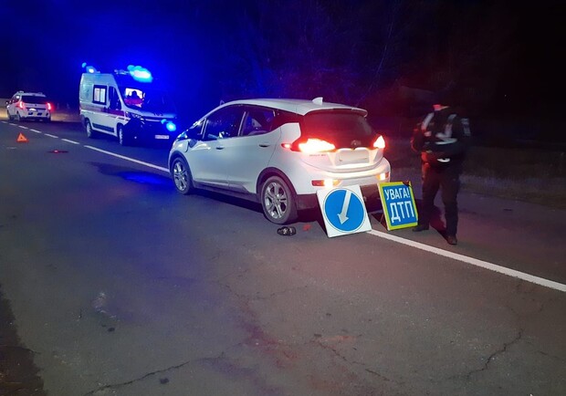 На Одещині легковий автомобіль на смерть збив пішохода. 