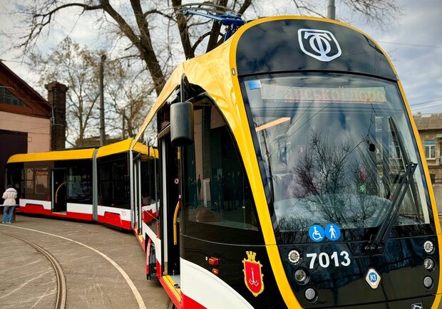 Із завтрашнього дня в Одесі курсуватиме новий трамвай №17. 