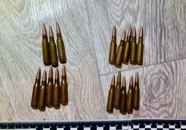 Хранили дома боеприпасы: в Одесской области задержали двух нарушителей. 