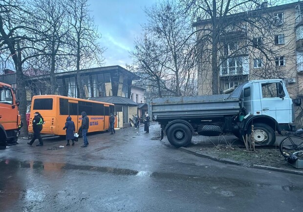 Атака "шахедами" по Одесі: де розгорнули оперативні штаби для допомоги. 