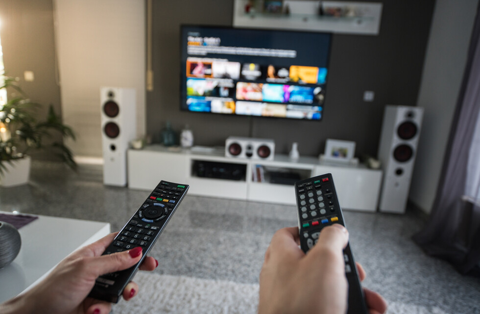 Дома под одеялом: 7 сериалов, которые выйдут в феврале 2024 года. 