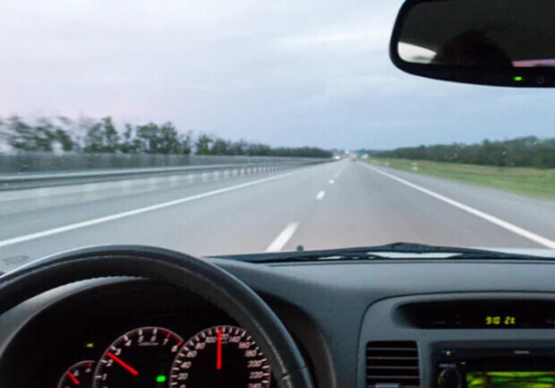 Прийняли рішення про будівництво автомагістралі Унгени-Кишинів-Одеса. 