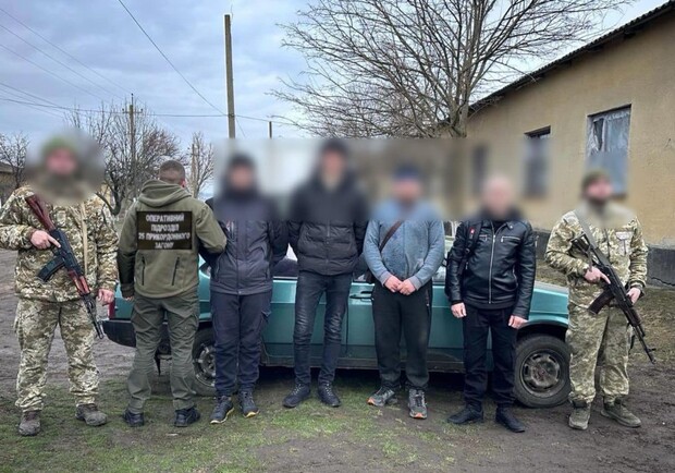 В Одесской области задержали перевозчика уклонистов. 