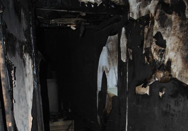 В Одессе женщина оставила дома четырехлетнего ребенка и тот устроил пожар: ее могут наказать. 
