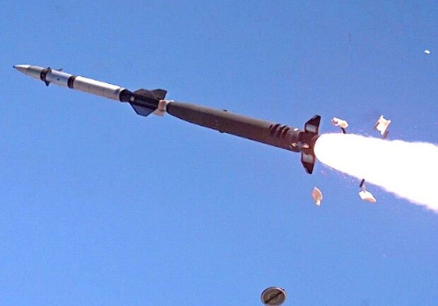 Тактическая ракета "Искандер М". 
