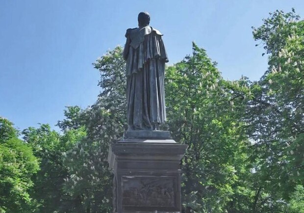 Пам'ятник Воронцову в Одесі можуть прибрати. 