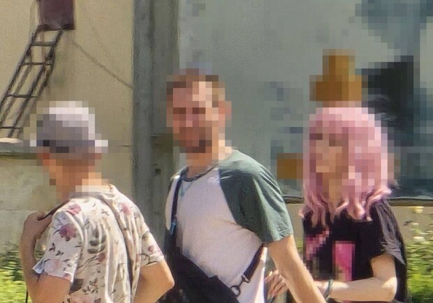 В Одесі впіймали агентурну групу ФСБ: одна з агенток користувалася перуками. 