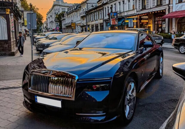 В Одесі помітили Rolls-Royce за півмільйона доларів 