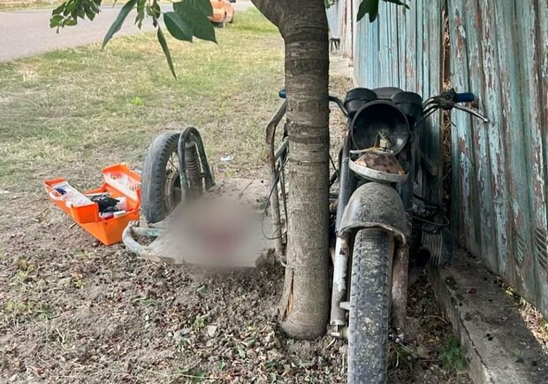 В Одеській області у ДТП за участю мотоцикла постраждали четверо людей: двоє травмованих – підлітки. 