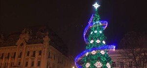 В Одесі вже запалили новорічну ялинку