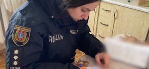 В Одесском районе женщина выпала из окна девятого этажа