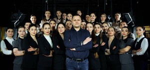 Днепровская киностудия обратилась к Зеленскому за защитой от силовиков