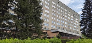 Укрзалізниця віддає дві свої лікарні Харкову та області