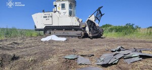 Один погиб, двое ранены: российский беспилотник ударил по машине саперов в Изюмском районе