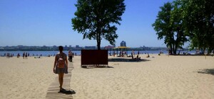 На більшості пляжів Дніпропетровщини вода небезпечна: де можна купатися без ризику