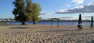 Де на Дніпропетровщині не варто купатися: список пляжів із забрудненою водою