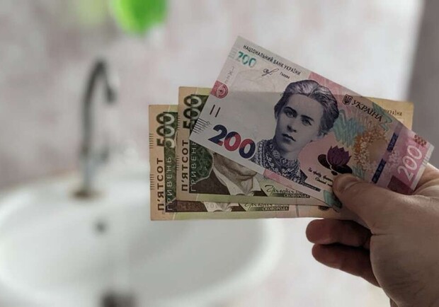 Чому українцям донараховують воду за невчасні показники