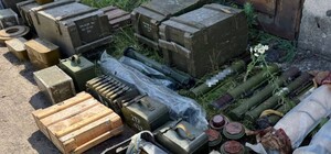 У Харкові виявили російський арсенал зброї для диверсійних груп